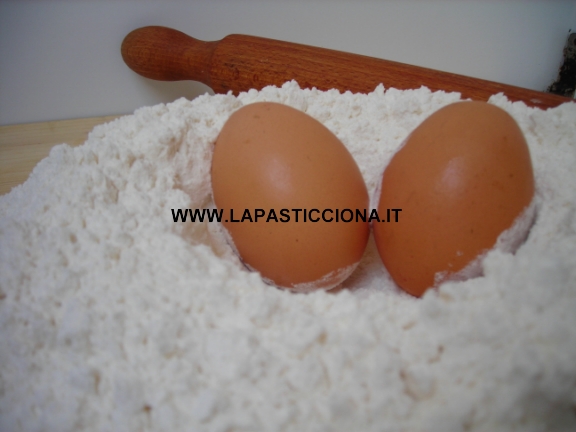 Pasta fresca all’uovo (ricetta base)