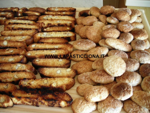 Biscotti alle mandorle tostate