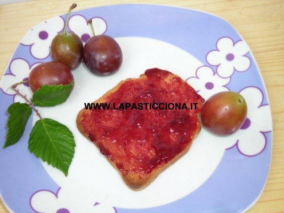 Marmellata di prugne