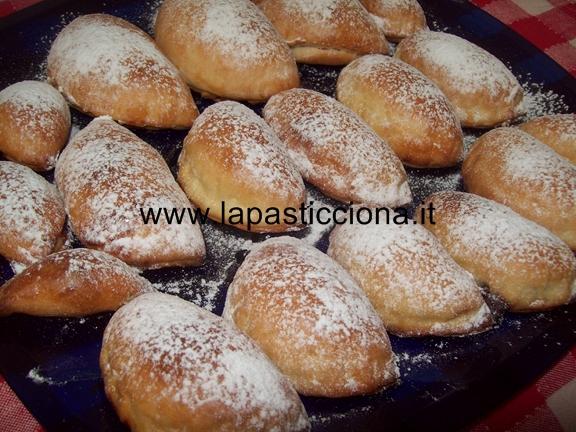 Panzerotti con crema