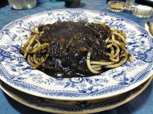 Spaghetti al nero di seppia