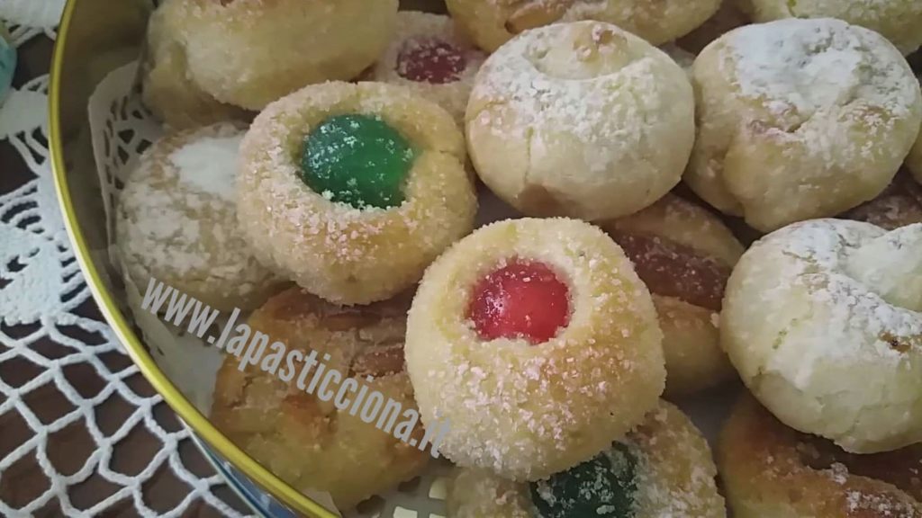 Dolcetti di pasta di mandorle