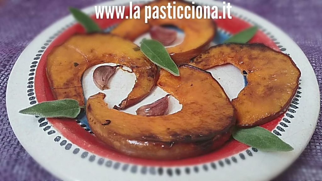 Zucca rossa al forno