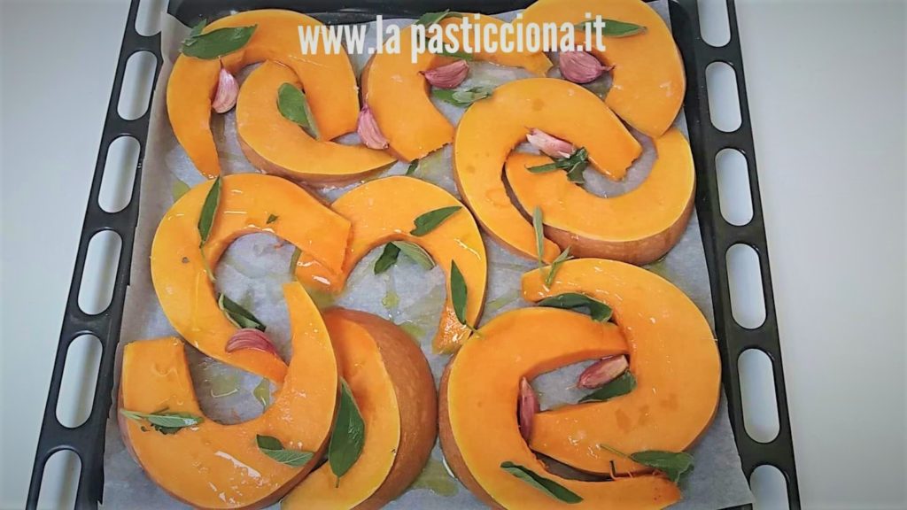 Zucca rossa al forno