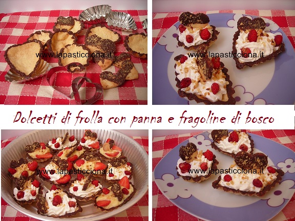 Dolcetti di frolla con panna e fragoline di bosco