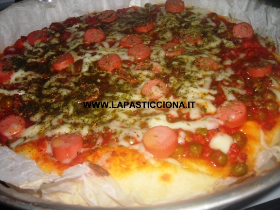 Pizza con ragù di carne alla Siciliana