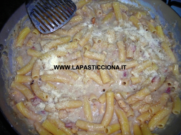 Rigatoni pasticciati