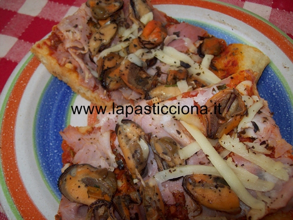 Pizza alla marinara con le cozze