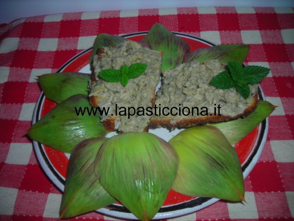 Bruschette con crema di carciofi