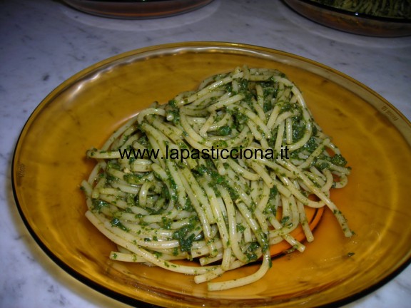 Spaghetti al pesto