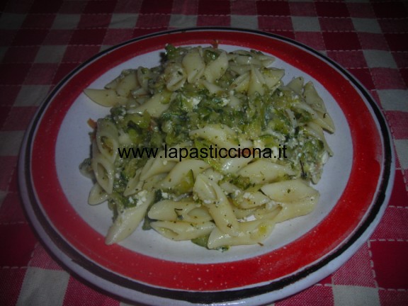 Pennette con zucchine e ricotta