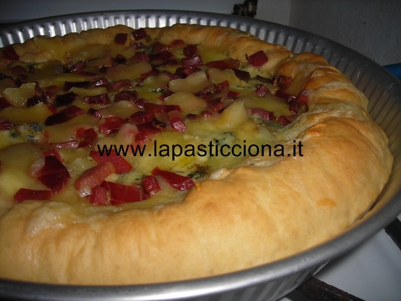 Pizza gorgonzola e speck