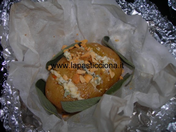 Patate al cartoccio con gorgonzola