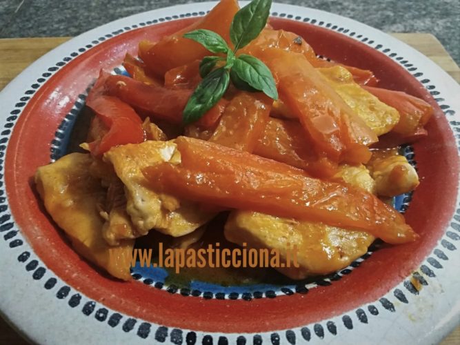 Straccetti di pollo con peperoni