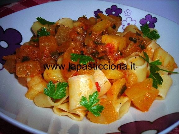 Pasta chi patati (con le patate)