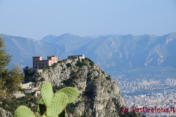 monte pellegrino e il santuario si santa rosalia