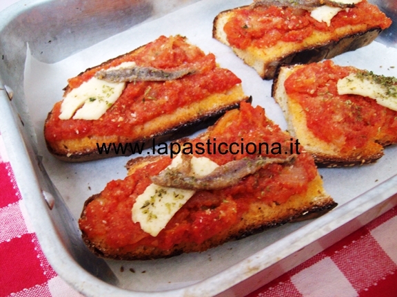 Bruschette allo sfincione