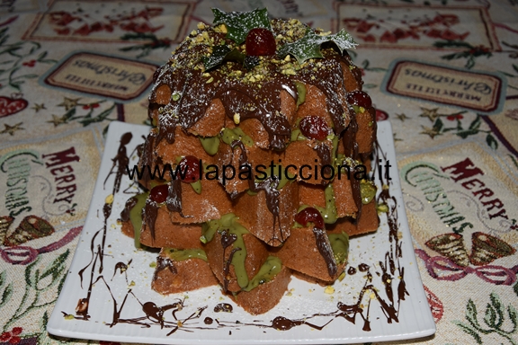 Pandoro farcito con crema al pistacchio