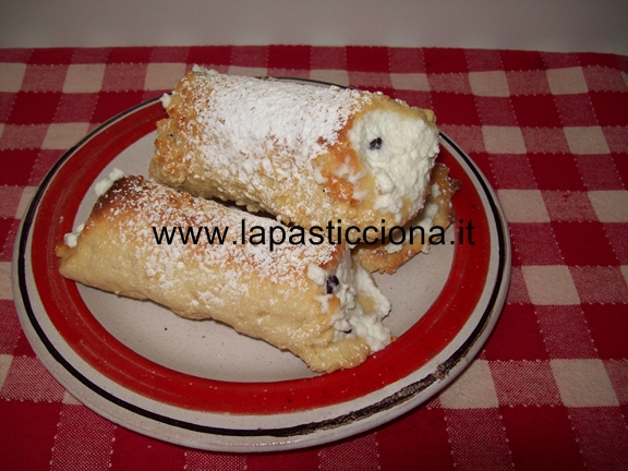 Cannolo al forno con ricotta 