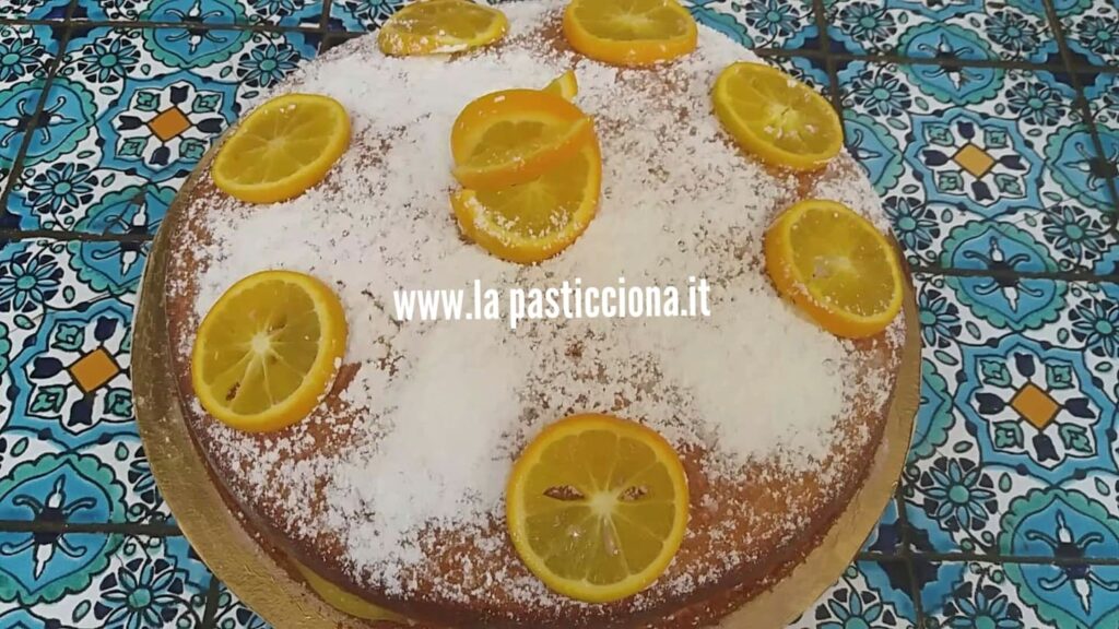 Torta con crema all’arancia