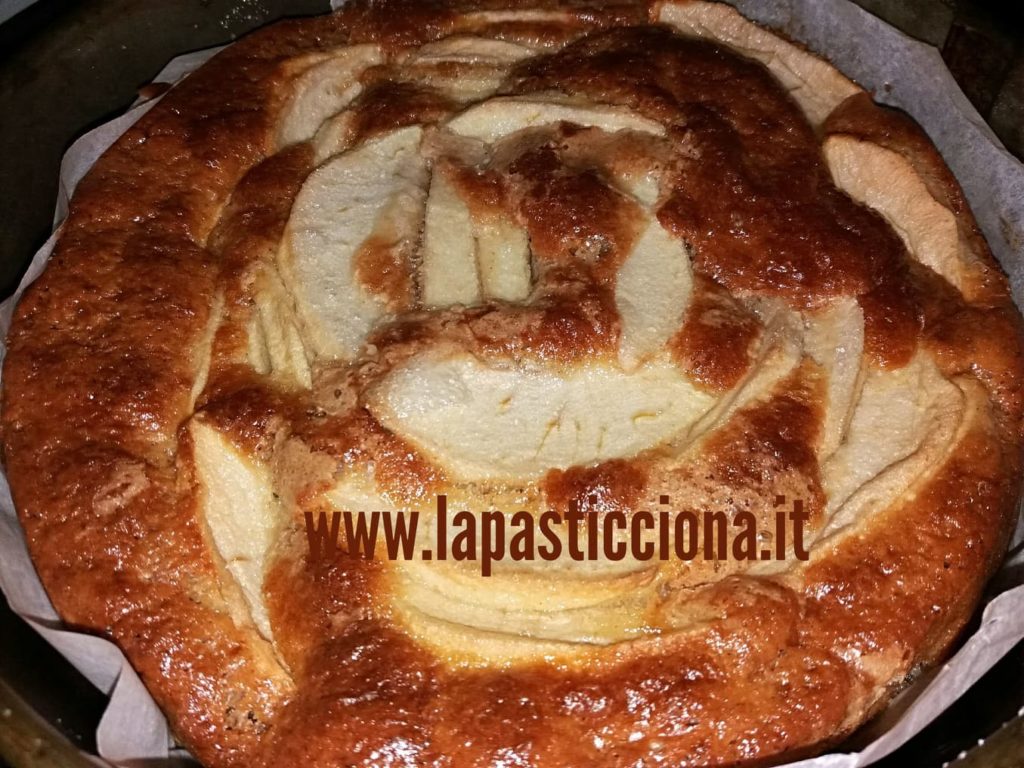 Torta di mele e cannella