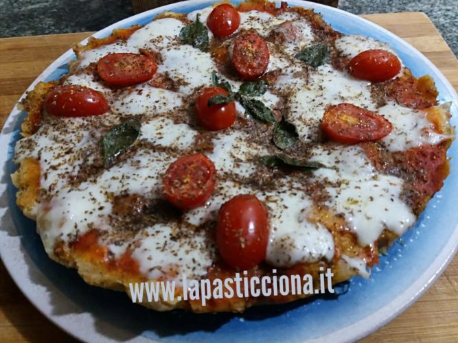 Pizza di pane raffermo