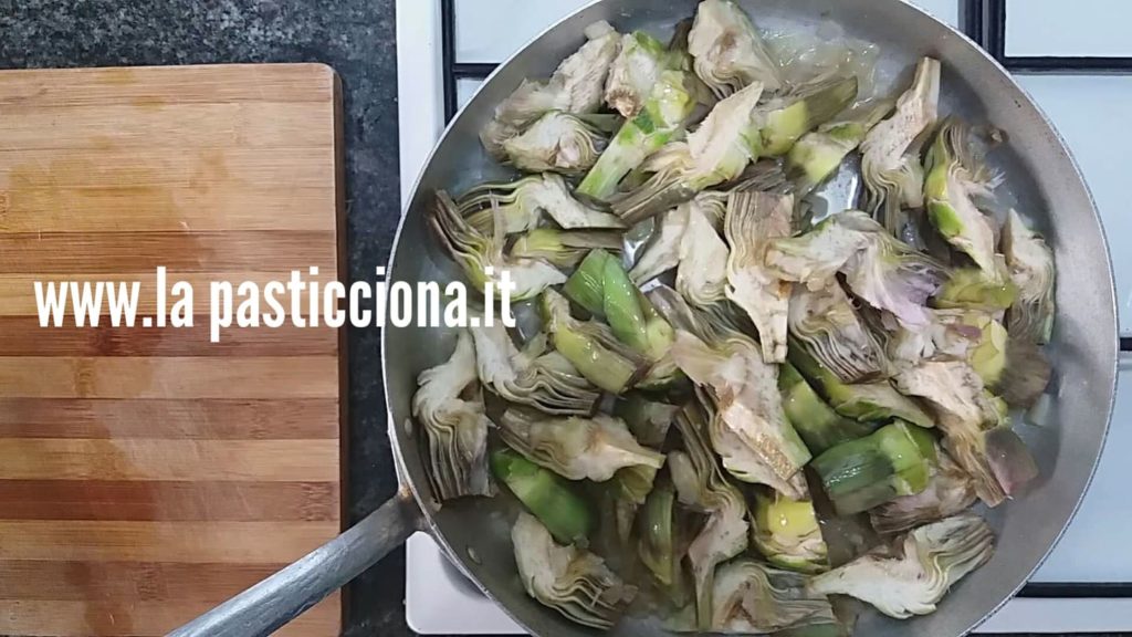 Carciofi ammuddicati alla siciliana