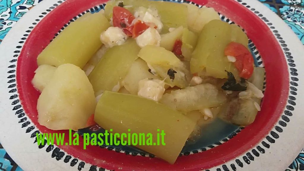 Zucchina lunga siciliana “a tuttu rintra” in umido