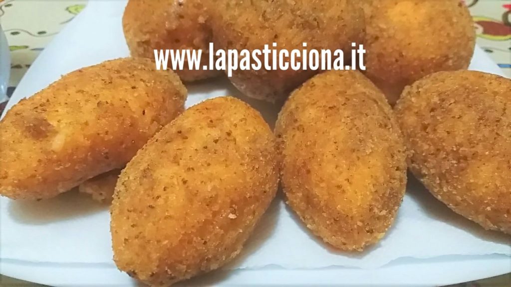 Arancine funghi e besciamella