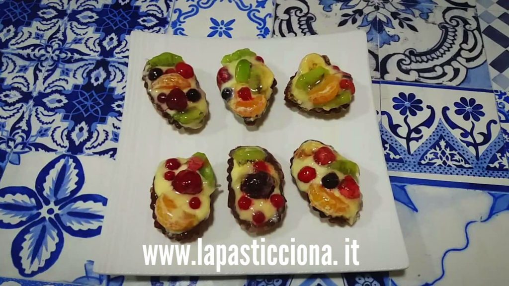 Tartellette alla frutta con crema pasticcera