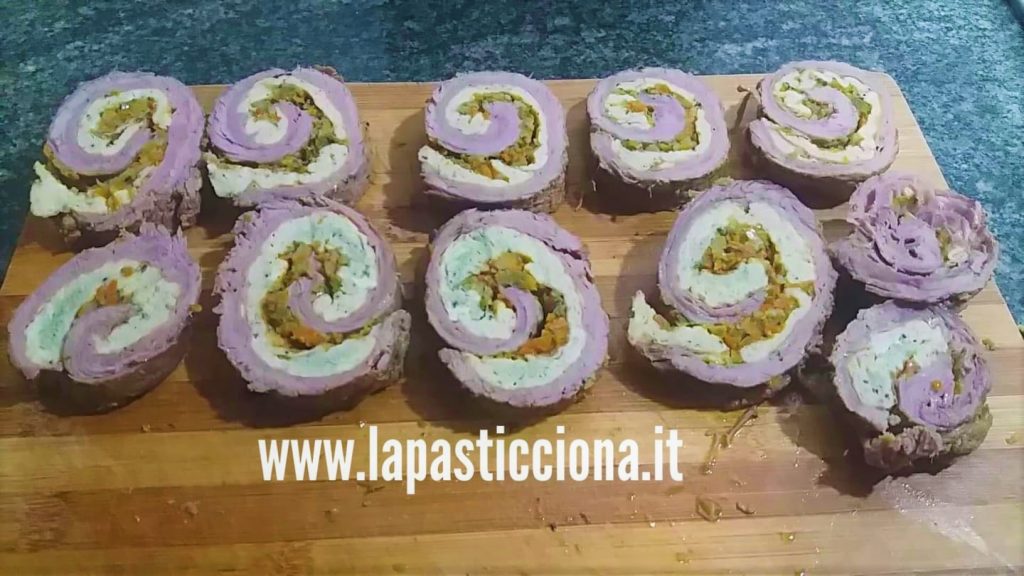 Rotolo di vitello farcito con frittata e mortadella