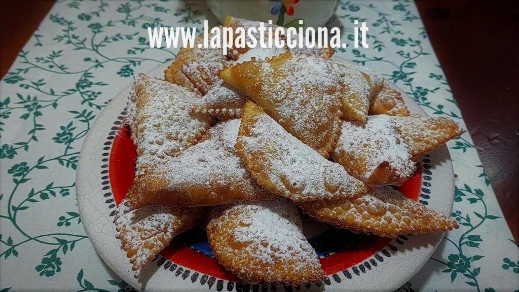 Cassatelle Siciliane di ricotta fritte